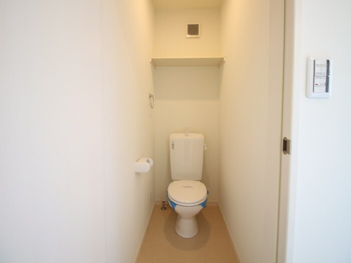 物件内観写真12　(トイレ)