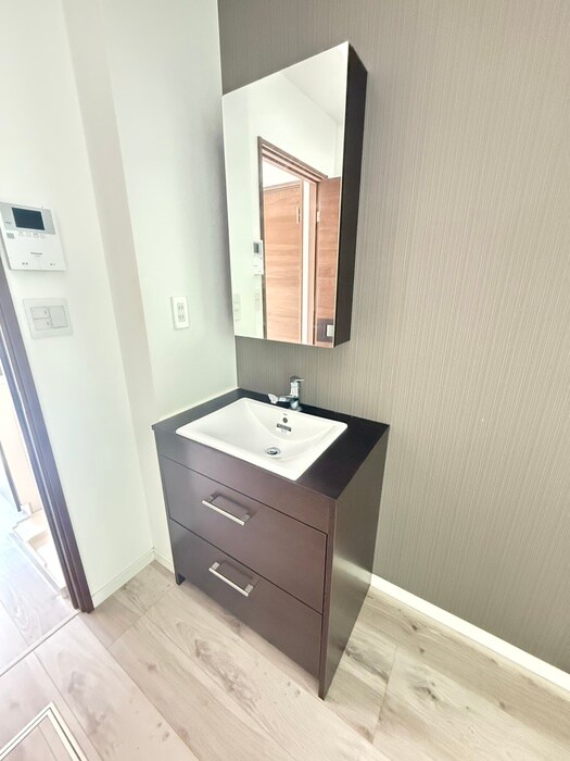 物件内観写真13　(洗面)