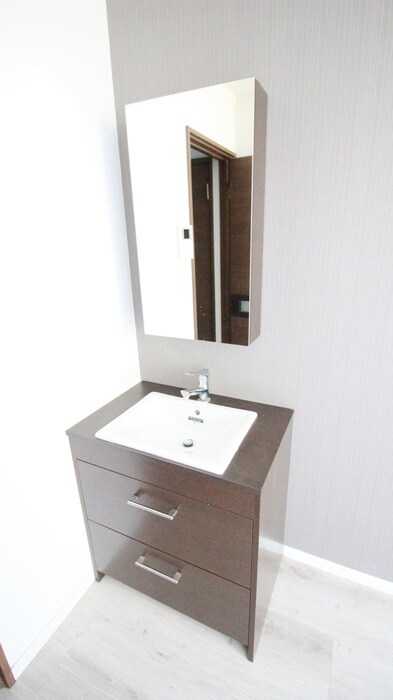 物件内観写真13　(洗面)