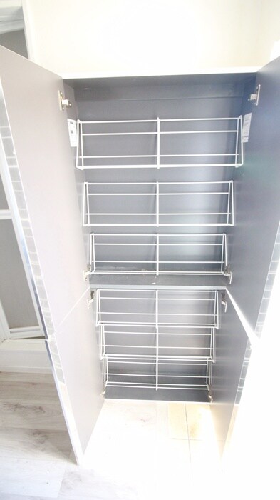 物件内観写真15　(靴箱)