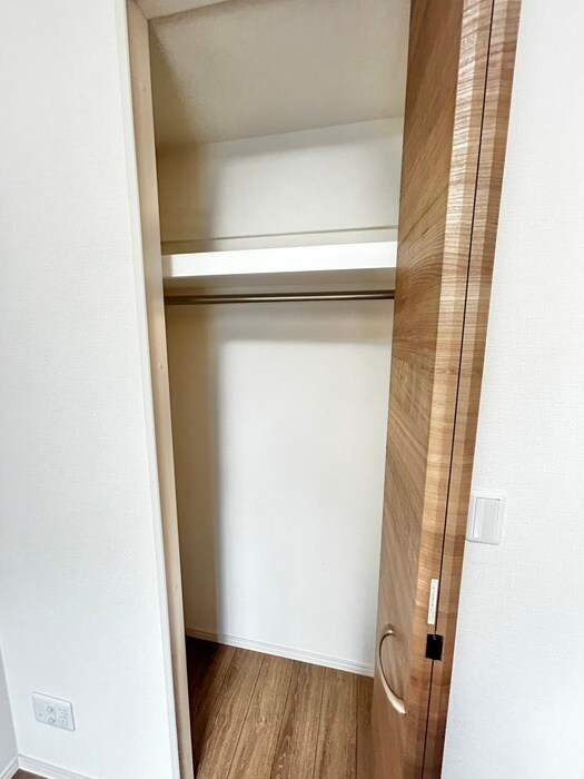 物件内観写真11　(収納)