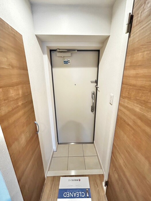 物件内観写真20　(玄関)