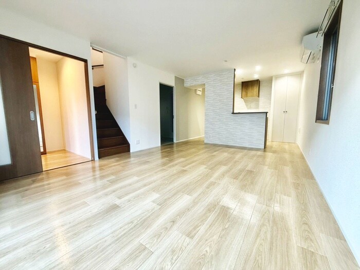 物件内観写真10　(居室)