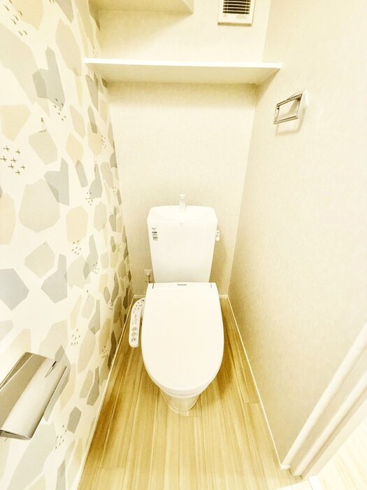 物件内観写真16　(トイレ)