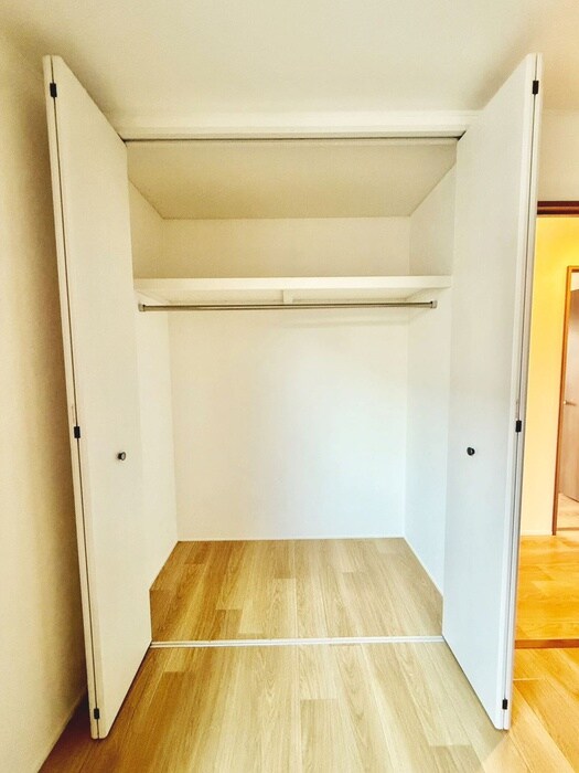 物件内観写真18　(収納)