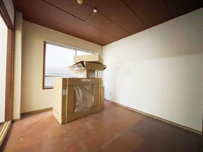 物件内観写真10　(居室)