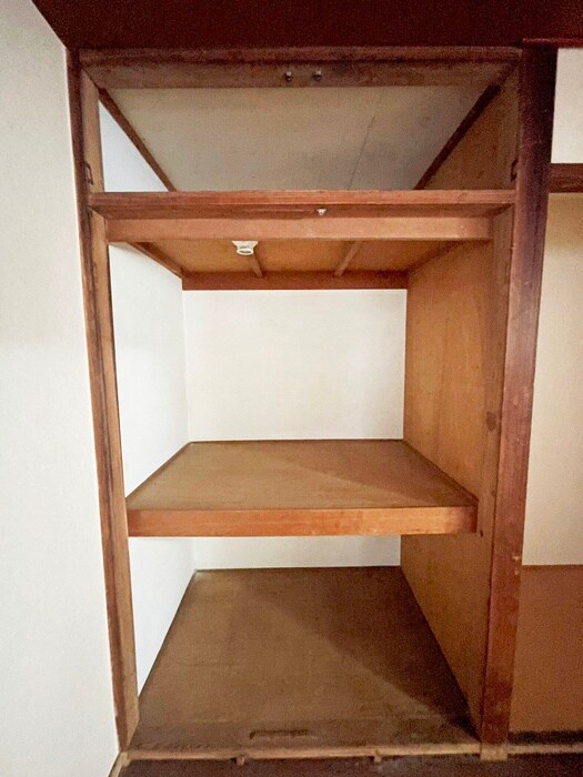 物件内観写真16　(収納)