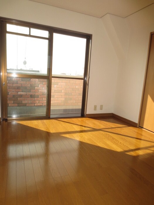 物件内観写真14　(居室)