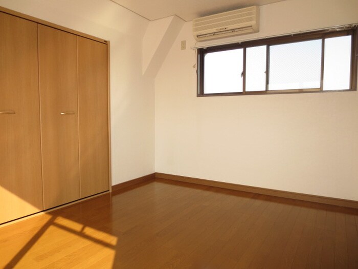 物件内観写真15　(居室)