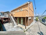 建築中