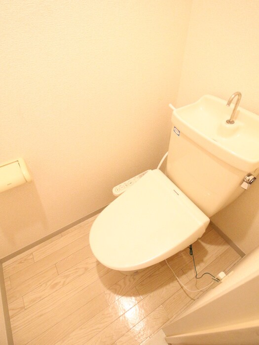 物件内観写真10　(トイレ)