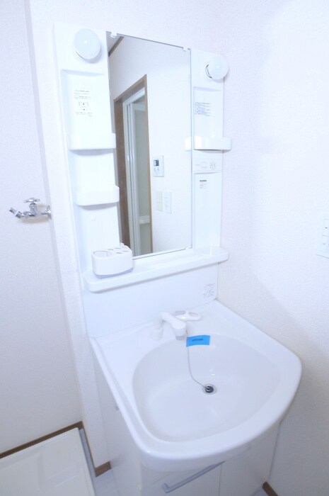 物件内観写真12　(洗面)