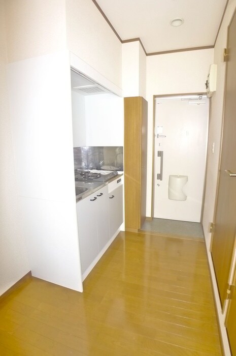 物件内観写真16　(玄関)