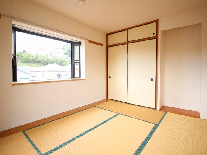 物件内観写真10　(居室)