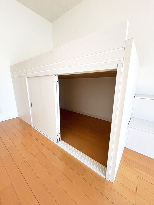 物件内観写真11　(収納)