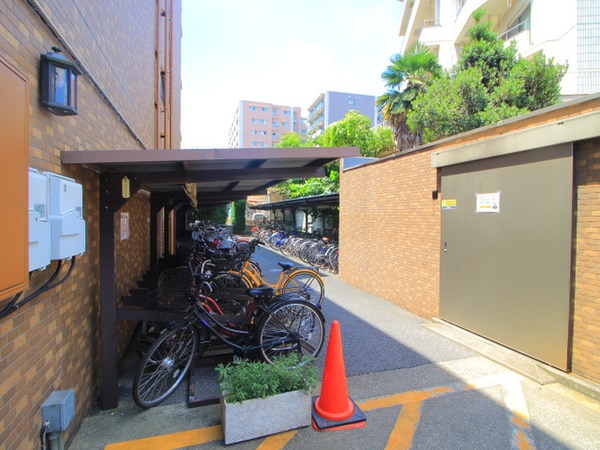 駐輪場