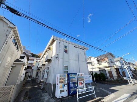 サンライズ東寺尾３外観写真