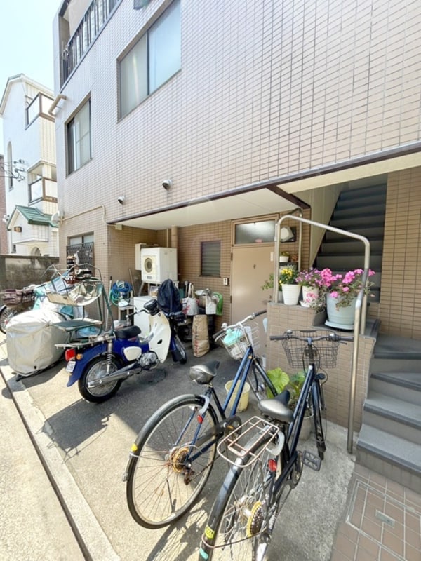 駐輪場