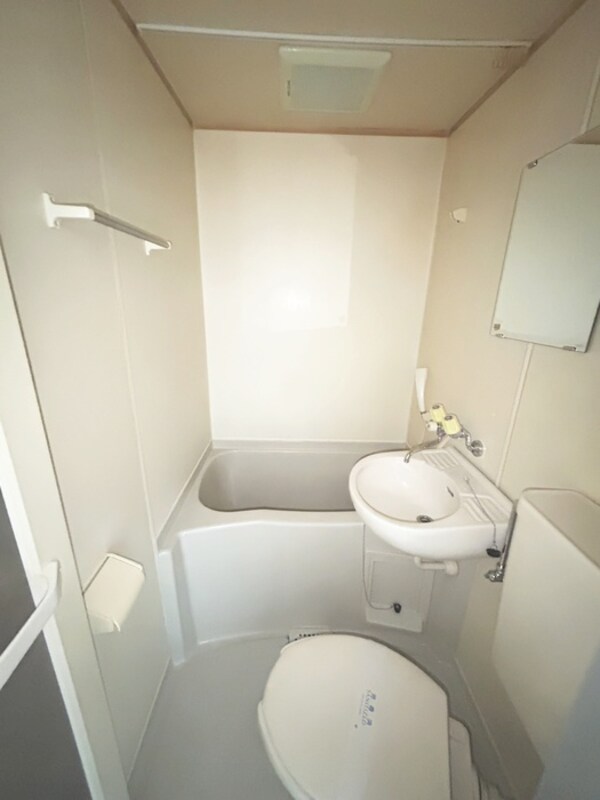 バス／シャワールーム等