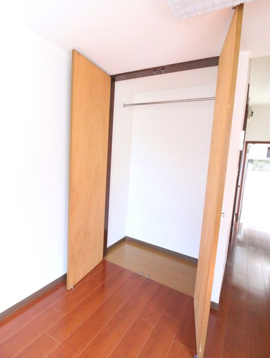 物件内観写真12　(収納)