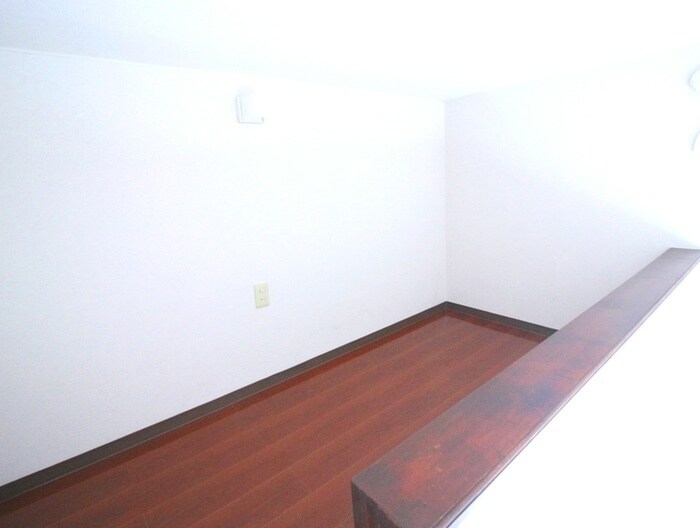 物件内観写真13　(ロフト)