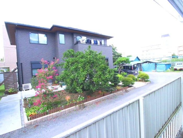 物件内観写真19　(室内からの展望)