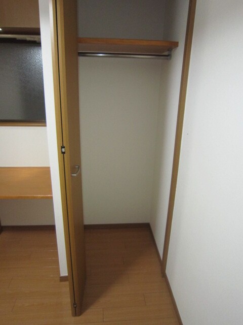 物件内観写真9　(収納)