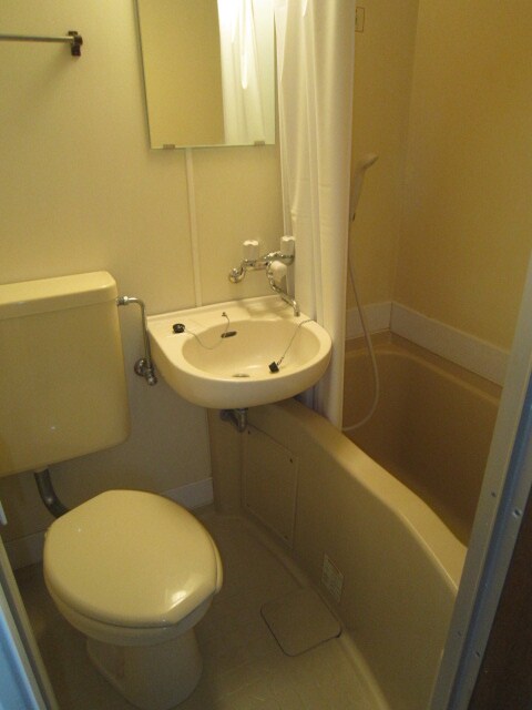 物件内観写真10　(バス／シャワールーム等)