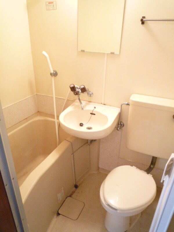 バス／シャワールーム等