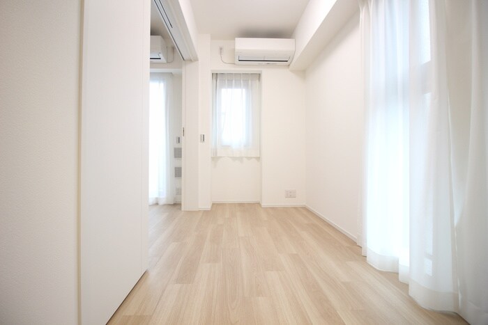 物件内観写真10　(居室)