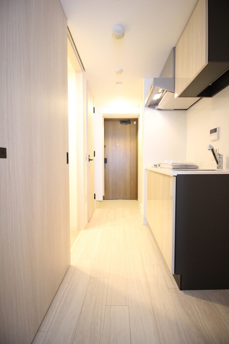 物件内観写真20　(廊下)