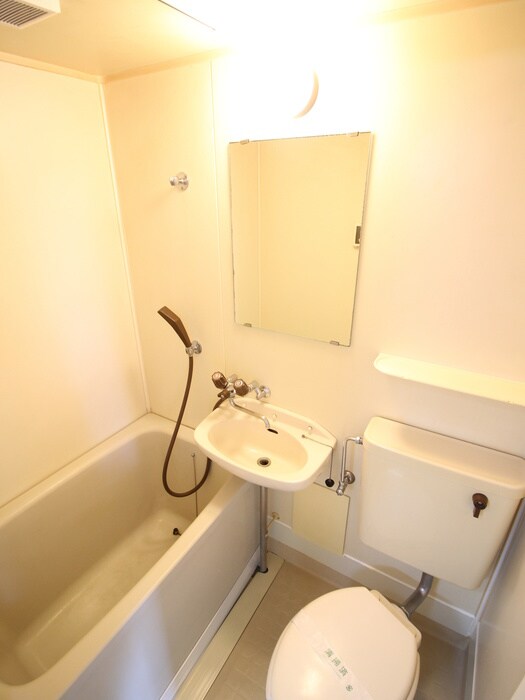 物件内観写真12　(バス／シャワールーム等)