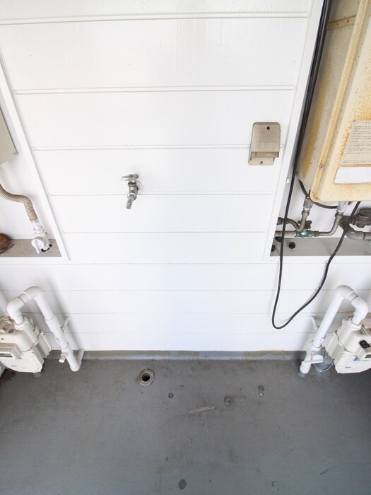 物件内観写真15　(洗濯機置場)