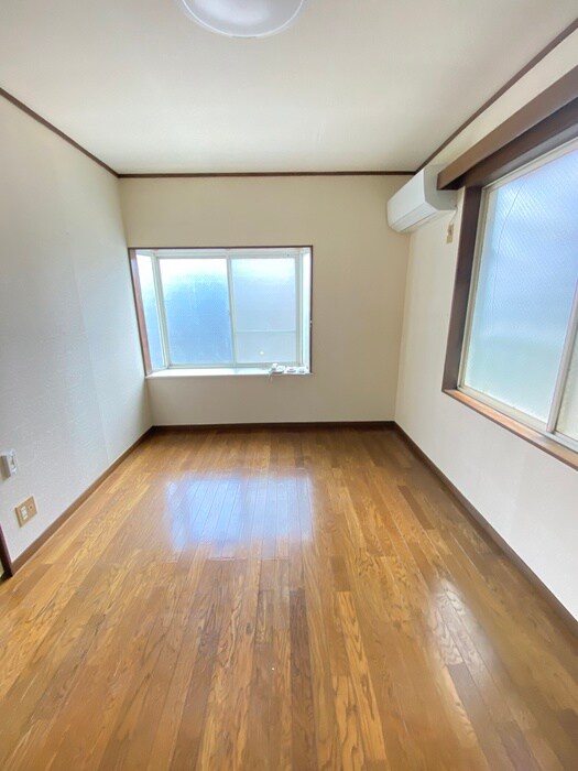 物件内観写真18　(居室)