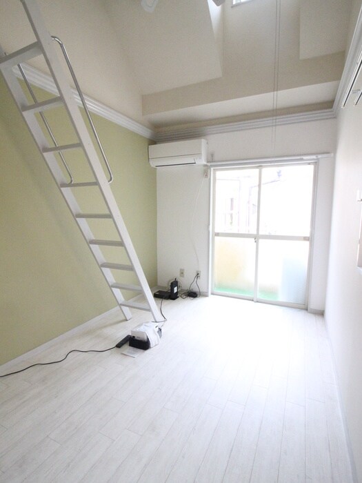 物件内観写真17　(居室)