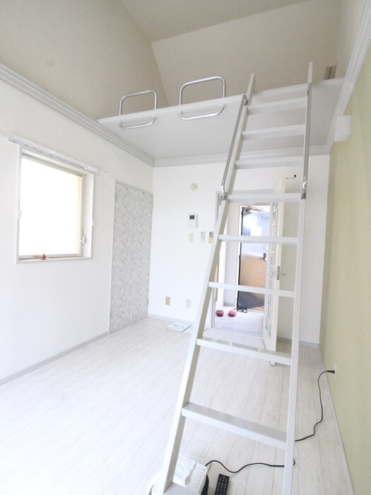 物件内観写真19　(居室)