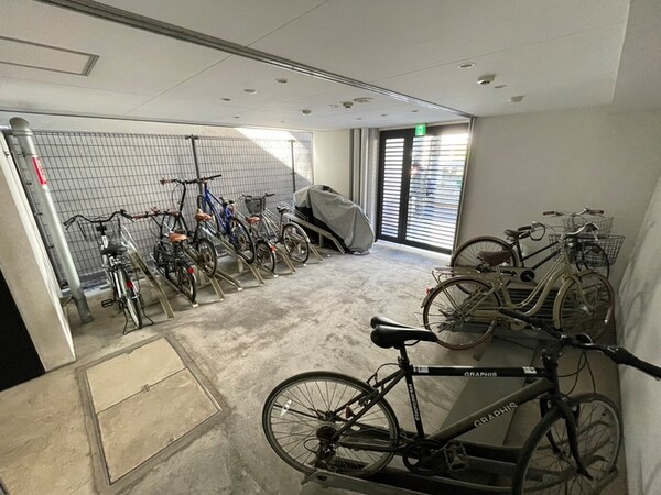 駐輪場