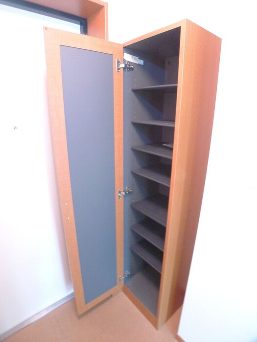 物件内観写真15　(靴箱)