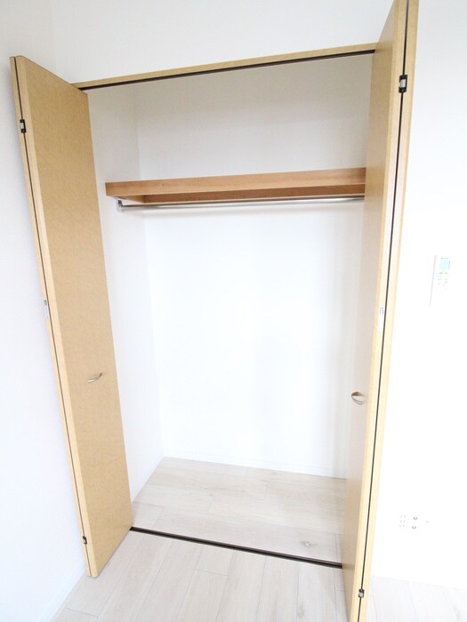 物件内観写真11　(収納)