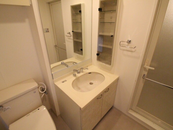 物件内観写真12　(洗面)