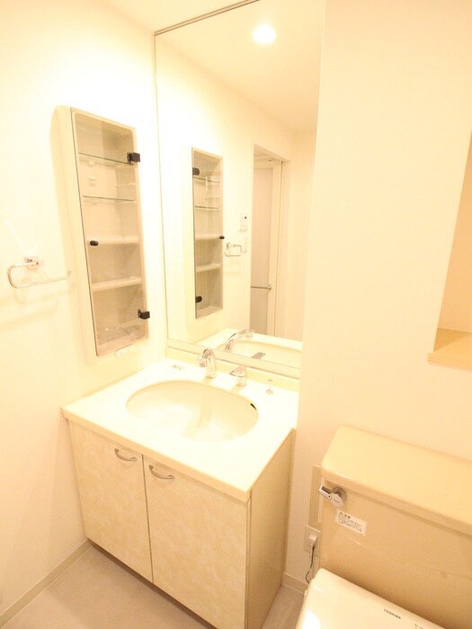 物件内観写真13　(洗面)