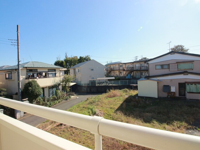 物件内観写真14　(室内からの展望)