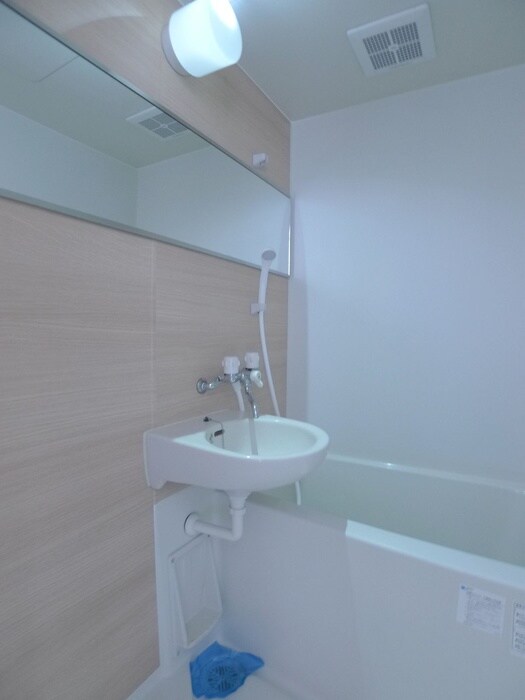 物件内観写真12　(バス／シャワールーム等)