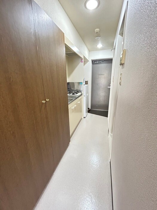 物件内観写真19　(廊下)