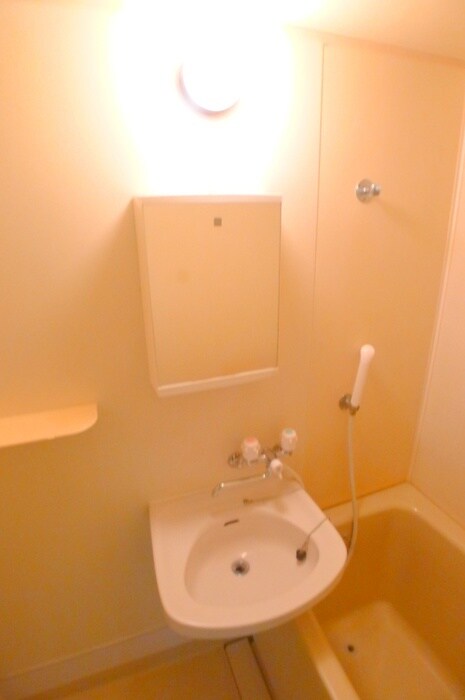 物件内観写真18　(洗面)