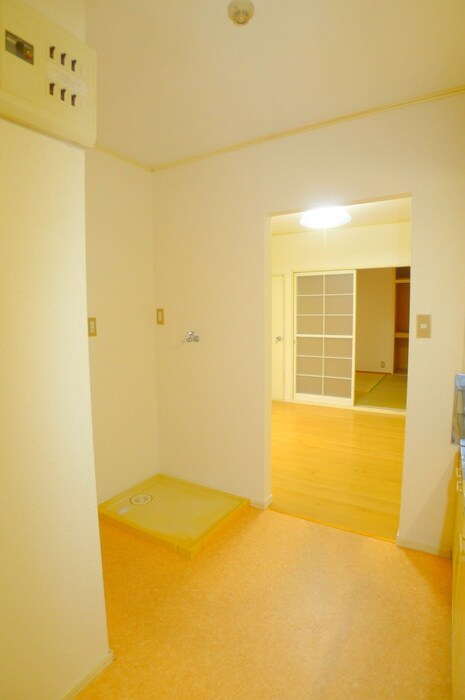 物件内観写真22　(廊下)