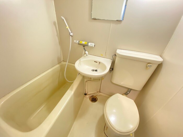 物件内観写真13　(バス／シャワールーム等)