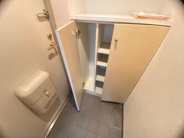 物件内観写真19　(靴箱)