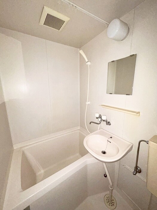 物件内観写真9　(バス／シャワールーム等)