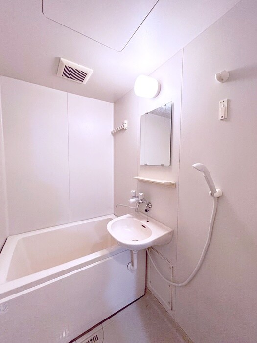 物件内観写真9　(バス／シャワールーム等)